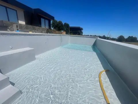 Piscina de hormigón construida por Piscinas Hexágono, foto 21